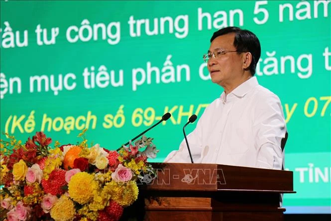 Lâm Đồng xây dựng đội ngũ cán bộ cơ sở đáp ứng yêu cầu tình hình mới Lâm Đồng xây dựng đội ngũ cán bộ cơ sở đáp ứng yêu cầu tình hình mới