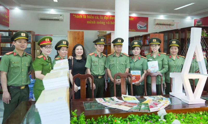 Lan tỏa giá trị văn hóa đọc trong Công an TP Cần Thơ Lan tỏa giá trị văn hóa đọc trong Công an TP Cần Thơ