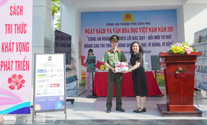 Lan tỏa giá trị văn hóa đọc trong Công an TP Cần Thơ Lan tỏa giá trị văn hóa đọc trong Công an TP Cần Thơ