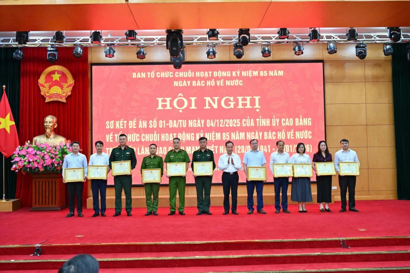 Lan tỏa ý nghĩa lịch sử từ chuỗi hoạt động kỷ niệm 85 năm Ngày Bác Hồ về nước Lan tỏa ý nghĩa lịch sử từ chuỗi hoạt động kỷ niệm 85 năm Ngày Bác Hồ về nước
