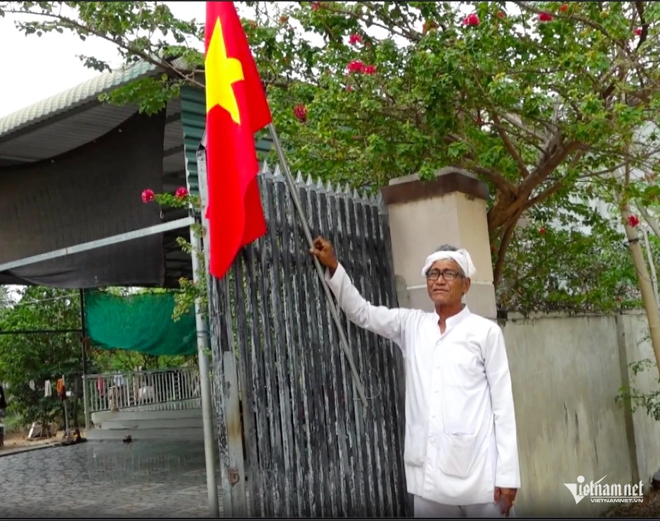 Làng Chăm trước ngày bầu cử Làng Chăm trước ngày bầu cử