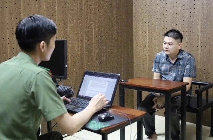 Lạng Sơn: Quyết liệt đấu tranh ngăn chặn tội phạm xuất nhập cảnh trái phép Lạng Sơn: Quyết liệt đấu tranh ngăn chặn tội phạm xuất nhập cảnh trái phép