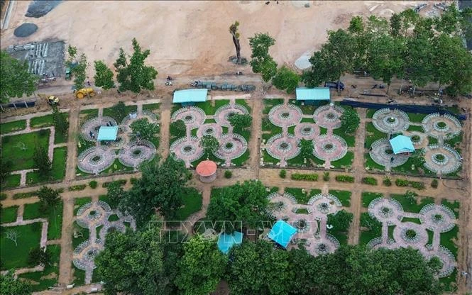 Lặng thầm viết tiếp hành trình trở về của các liệt sĩ Lặng thầm viết tiếp hành trình trở về của các liệt sĩ