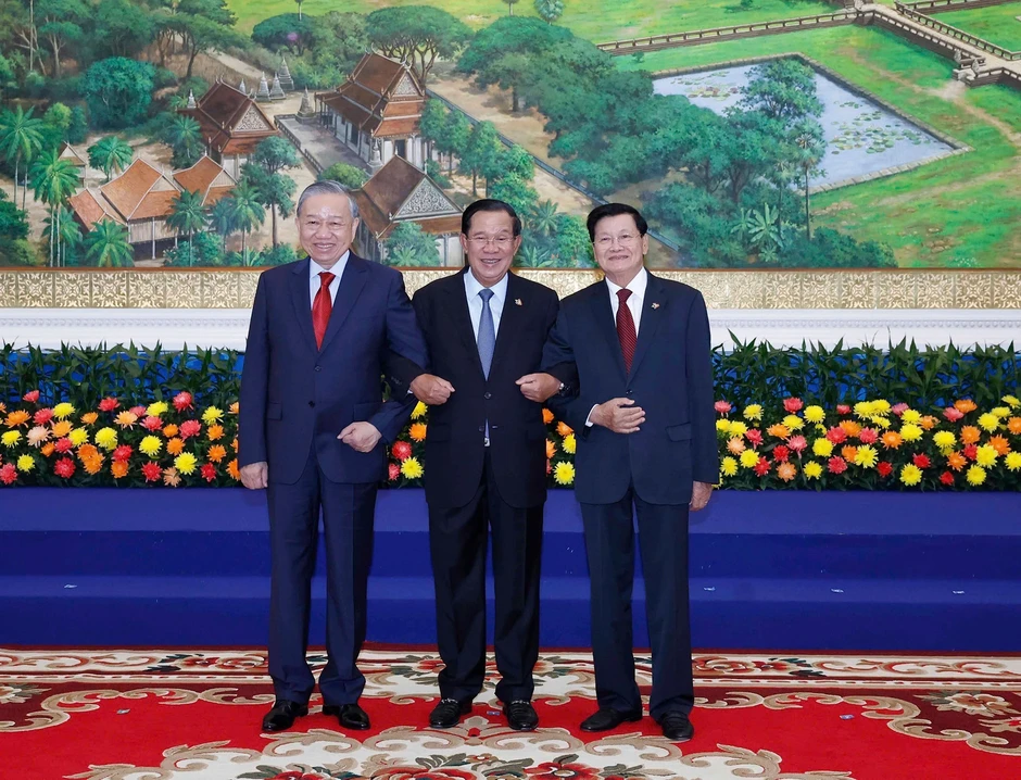 Lãnh đạo chủ chốt Việt Nam chúc mừng Tết cổ truyền của Lào và Campuchia Lãnh đạo chủ chốt Việt Nam chúc mừng Tết cổ truyền của Lào và Campuchia
