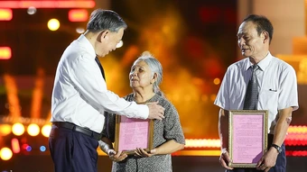 Lãnh đạo Đảng, Nhà nước tri ân anh hùng liệt sĩ