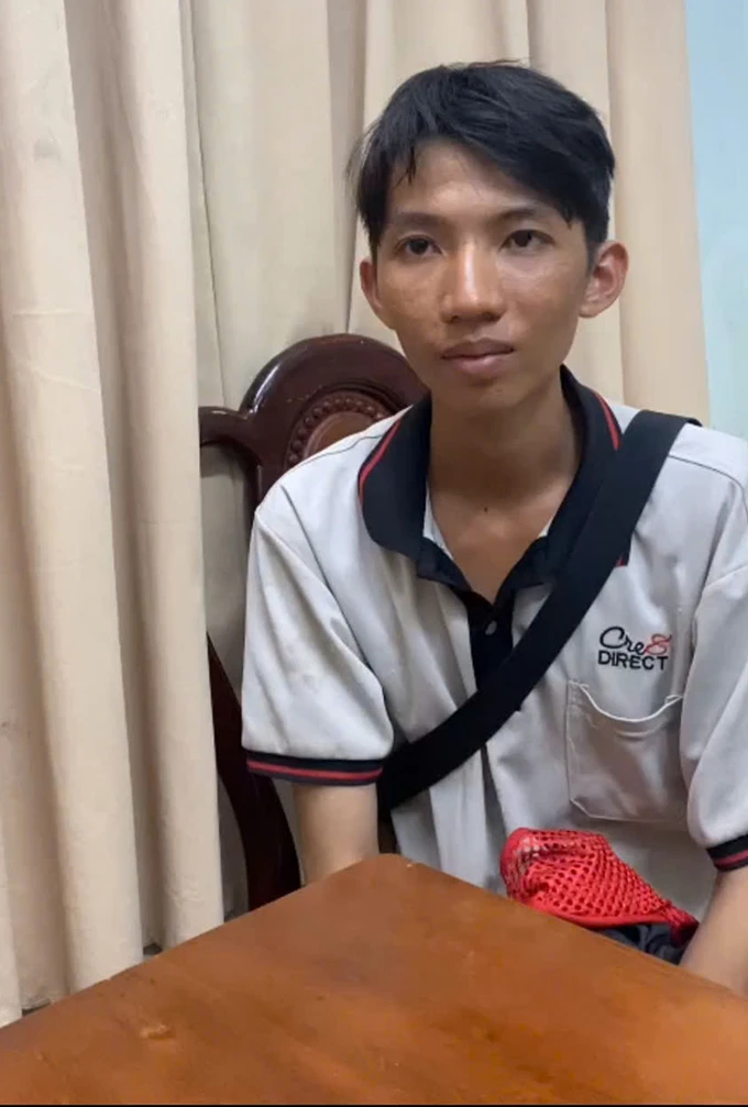 Lật tẩy lý do màn kịch vụng về của nam shipper ở TPHCM Lật tẩy lý do màn kịch vụng về của nam shipper ở TPHCM