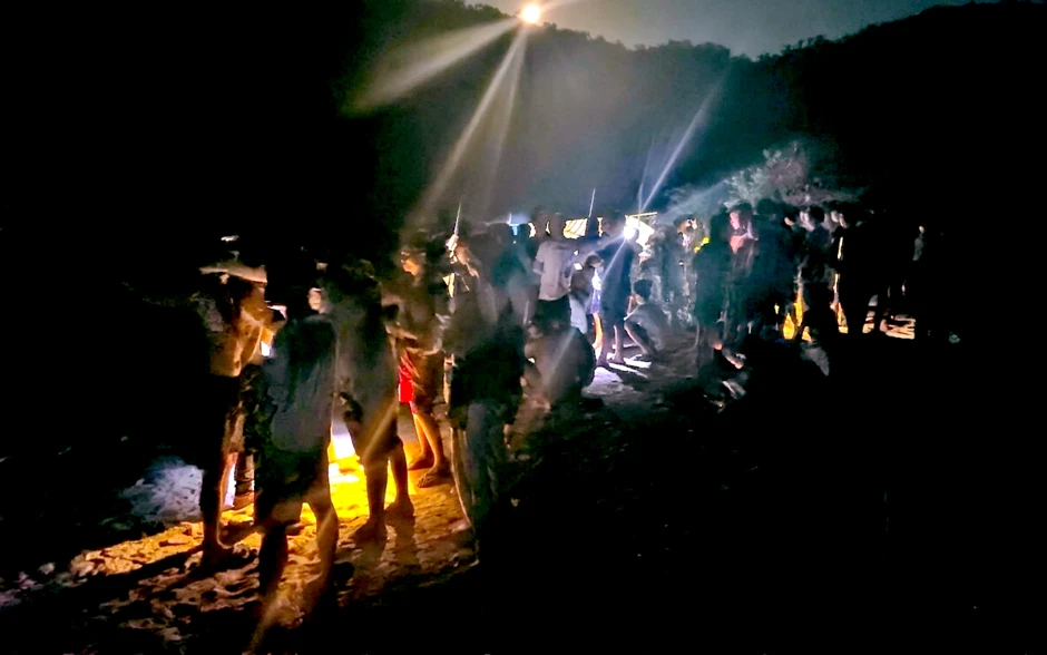 Lật thuyền trên sông Sêrêpốk, 2 vợ chồng thiệt mạng Lật thuyền trên sông Sêrêpốk, 2 vợ chồng thiệt mạng