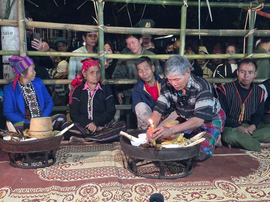 Lễ hội đập trống Ma Coong: Cầu mùa, kết duyên trong đêm trăng tháng Giêng Lễ hội đập trống Ma Coong: Cầu mùa, kết duyên trong đêm trăng tháng Giêng