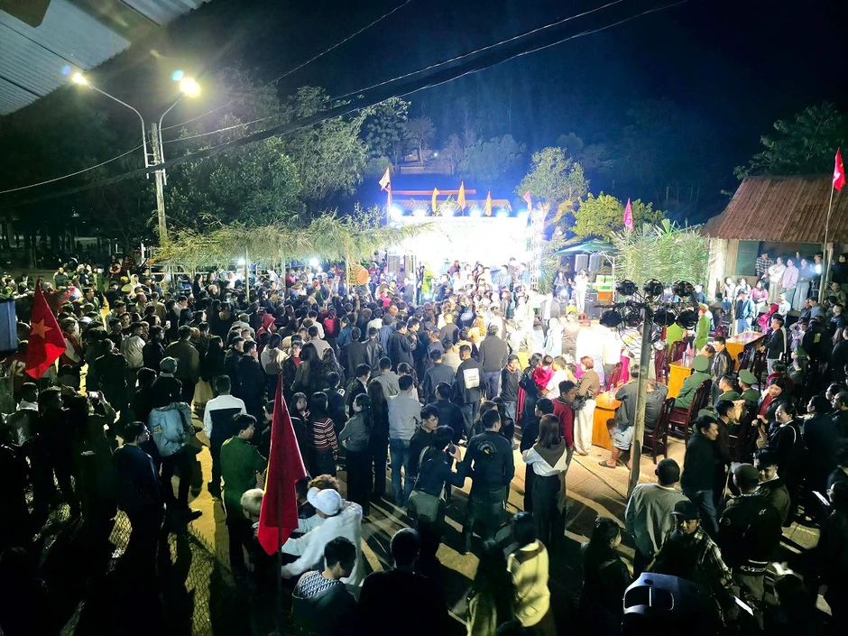 Lễ hội đập trống Ma Coong: Cầu mùa, kết duyên trong đêm trăng tháng Giêng Lễ hội đập trống Ma Coong: Cầu mùa, kết duyên trong đêm trăng tháng Giêng