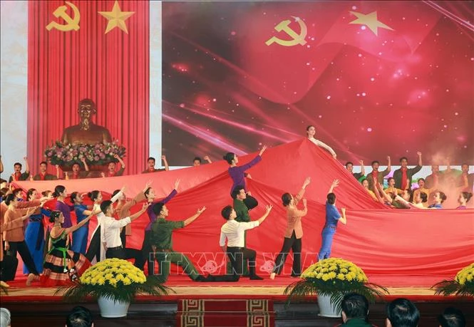 Lễ kỷ niệm 80 năm Ngày truyền thống ngành Tuyên huấn Quân đội
