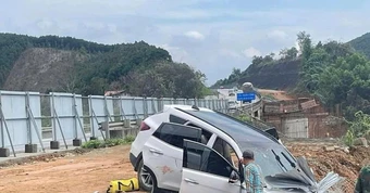 Liên tiếp 2 vụ tai nạn trên cao tốc Nội Bài – Lào Cai, Cục Đường bộ yêu cầu khẩn