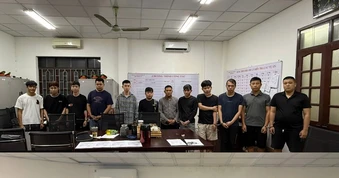 Livestream 'cắt đá tìm ngọc'  lừa 32.000 người Việt Nam