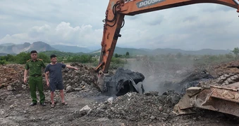 Lộ danh tính đối tượng đổ trộm 300 tấn xỉ nhôm ở Quảng Ninh