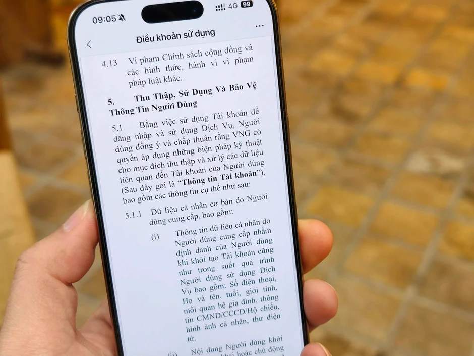Lộ dữ liệu cá nhân: Phạt chủ thể dữ liệu hay siết nguồn rò rỉ ? Lộ dữ liệu cá nhân: Phạt chủ thể dữ liệu hay siết nguồn rò rỉ ?