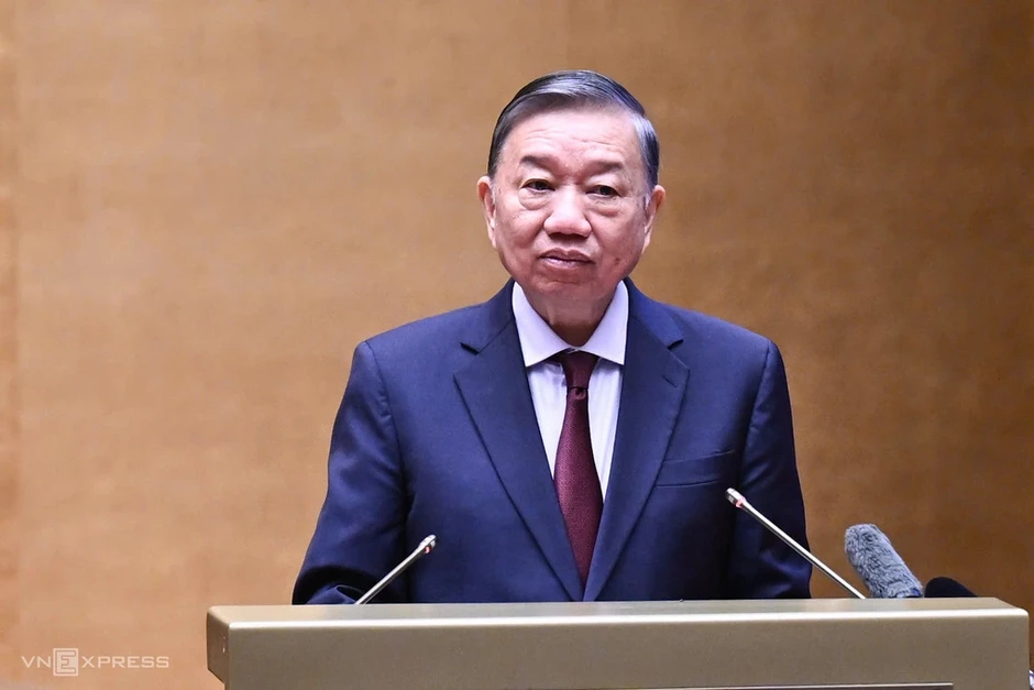 'Loại bỏ tư tưởng thuận cán bộ, khổ nhân dân' 'Loại bỏ tư tưởng thuận cán bộ, khổ nhân dân'