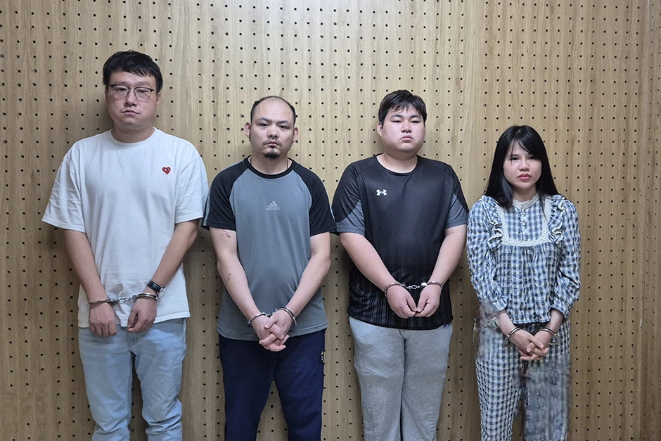 Loạt ‘công xưởng’ lừa đảo khép kín chưa kịp vận hành đã bị triệt phá ở TPHCM Loạt ‘công xưởng’ lừa đảo khép kín chưa kịp vận hành đã bị triệt phá ở TPHCM