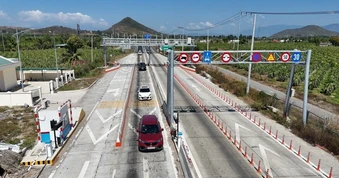 Loạt trạm thu phí cao tốc vẫn chưa đạt yêu cầu sau gần 5 tháng vận hành