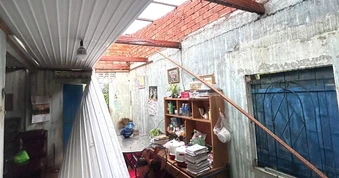 Lốc xoáy tốc mái nhiều nhà dân ở Lâm Đồng