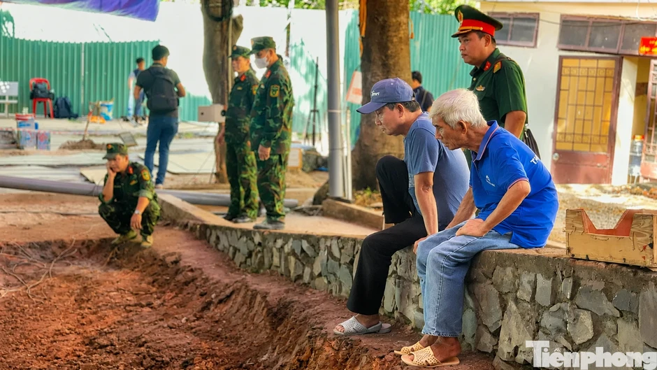 Lời kể ám ảnh của hai nhân chứng về hố chôn tập thể ở công viên Lê Thị Riêng Lời kể ám ảnh của hai nhân chứng về hố chôn tập thể ở công viên Lê Thị Riêng