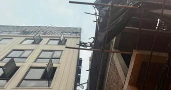 Lời kể của 3 người hùng phá mái tôn ngôi nhà 6 tầng lao vào cứu 7 người trong biển lửa