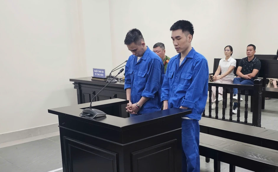 Lời khai của 2 kẻ cướp 16 cây vàng trên người bà chủ nhà nghỉ ở Hà Nội