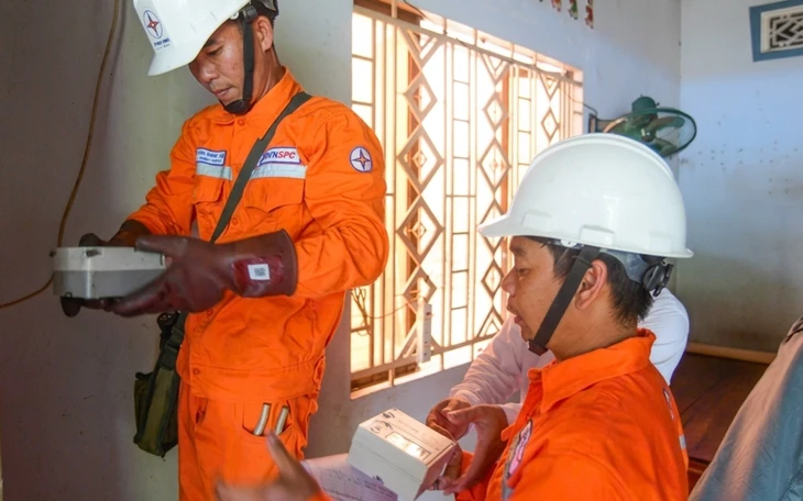 Lợi nhuận lớn, EVN hết lỗ lũy kế: Vì sao công ty mẹ vẫn lỗ? Lợi nhuận lớn, EVN hết lỗ lũy kế: Vì sao công ty mẹ vẫn lỗ?