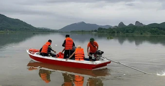 Lũ cuốn Thanh Hóa khiến 3 người mất tích trong ngày 17 / 9 , tìm kiếm nạn nhân khẩn cấp