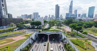 Luật Đô thị đặc biệt cho TP.HCM: Trao quyền thực chất, xóa vòng lặp 'xin-cho'