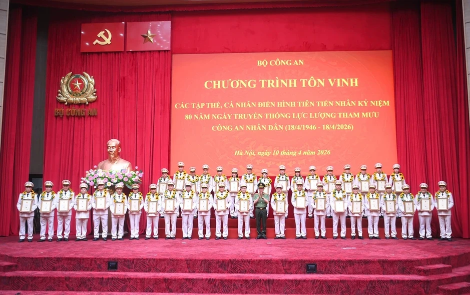 Lực lượng Tham mưu Công an Nhân dân: Nhiều chiến công, thành tích vẻ vang Lực lượng Tham mưu Công an Nhân dân: Nhiều chiến công, thành tích vẻ vang