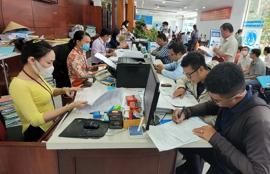 Lương cơ sở 2026 dự kiến tăng 8 % từ 1 - 7 điều chỉnh các khoản nào? Lương cơ sở 2026 dự kiến tăng 8 % từ 1 - 7 điều chỉnh các khoản nào?