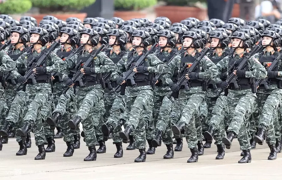 Lương sĩ quan công an tăng từ 1/7 Lương sĩ quan công an tăng từ 1/7