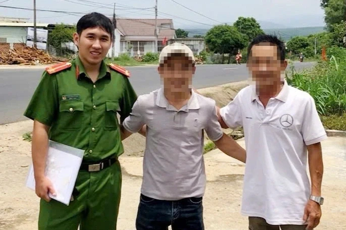 Manh mối ít ỏi và cuộc đoàn tụ sau 34 năm thất lạc của người đàn ông Manh mối ít ỏi và cuộc đoàn tụ sau 34 năm thất lạc của người đàn ông