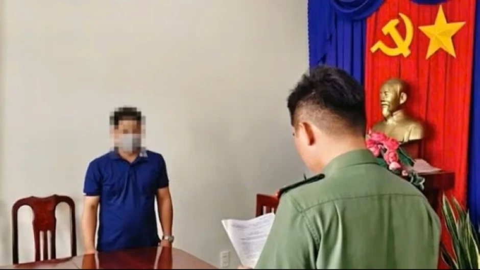 Mâu thuẫn tình cảm, lập tài khoản ảo bôi nhọ người khác trên mạng Mâu thuẫn tình cảm, lập tài khoản ảo bôi nhọ người khác trên mạng
