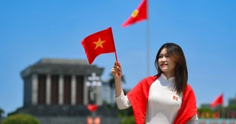 Miền Bắc giảm mưa, Hà Nội trưa chiều hửng nắng
