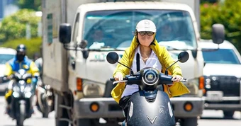 Miền Bắc nắng nóng đỉnh điểm, chiều tối có mưa dông