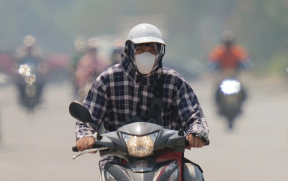 Miền Bắc và Trung nắng nóng 40 độ C Miền Bắc và Trung nắng nóng 40 độ C