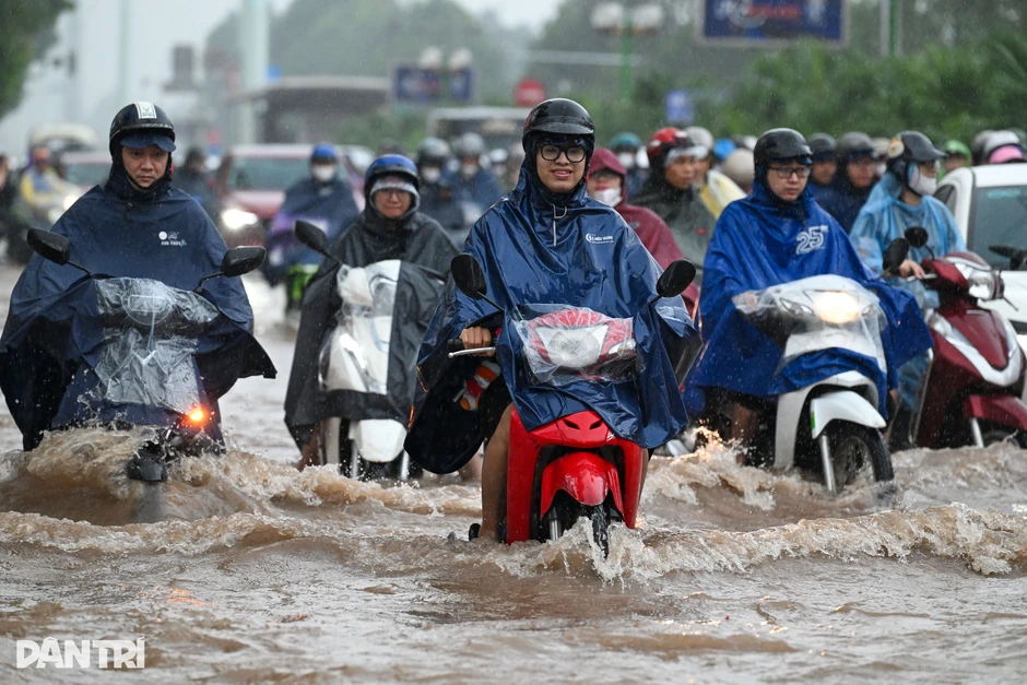 Miền Trung mưa tầm tã, nhiều nơi có thể ngập úng Miền Trung mưa tầm tã, nhiều nơi có thể ngập úng