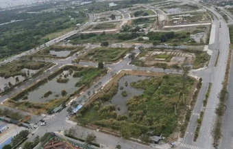 Minh bạch để tháo gỡ nút thắt đất đai