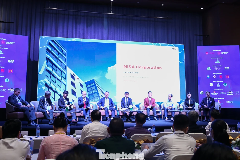 Mô hình giúp gần 100% sinh viên có việc làm sau 3 tháng tốt nghiệp Mô hình giúp gần 100% sinh viên có việc làm sau 3 tháng tốt nghiệp