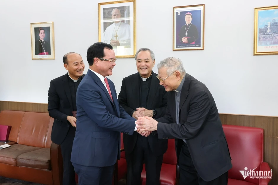 Mỗi linh mục, tu sĩ Việt Nam tại Tòa thánh Vatican và Italia là một đại sứ văn hóa