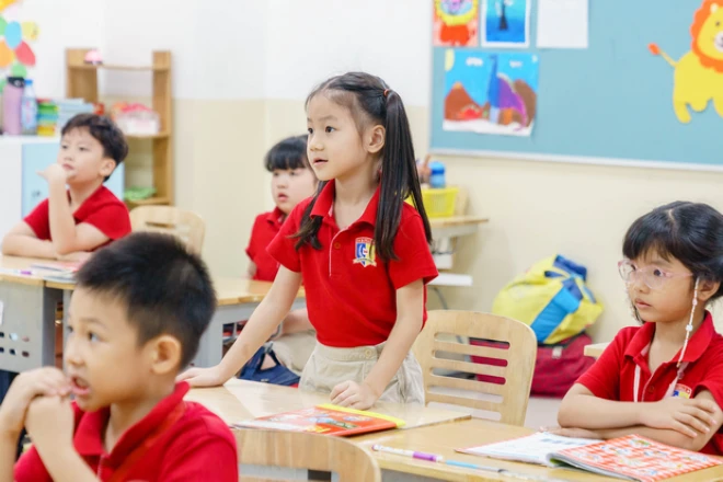 MỚI NHẤT: Hà Nội đổi cách tuyển sinh đầu cấp lớp 1 và lớp 6 từ năm 2026, phụ huynh cần đặc biệt lưu ý MỚI NHẤT: Hà Nội đổi cách tuyển sinh đầu cấp lớp 1 và lớp 6 từ năm 2026, phụ huynh cần đặc biệt lưu ý