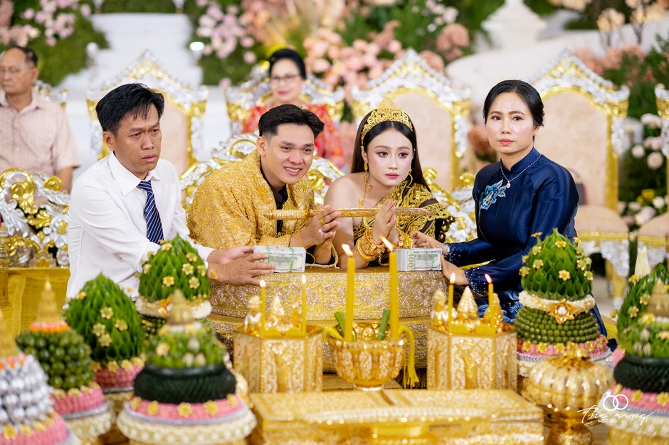 Mối quan hệ thật sự của “cô dâu Tây Ninh và thiếu gia Campuchia” trước khi tan vỡ Mối quan hệ thật sự của “cô dâu Tây Ninh và thiếu gia Campuchia” trước khi tan vỡ
