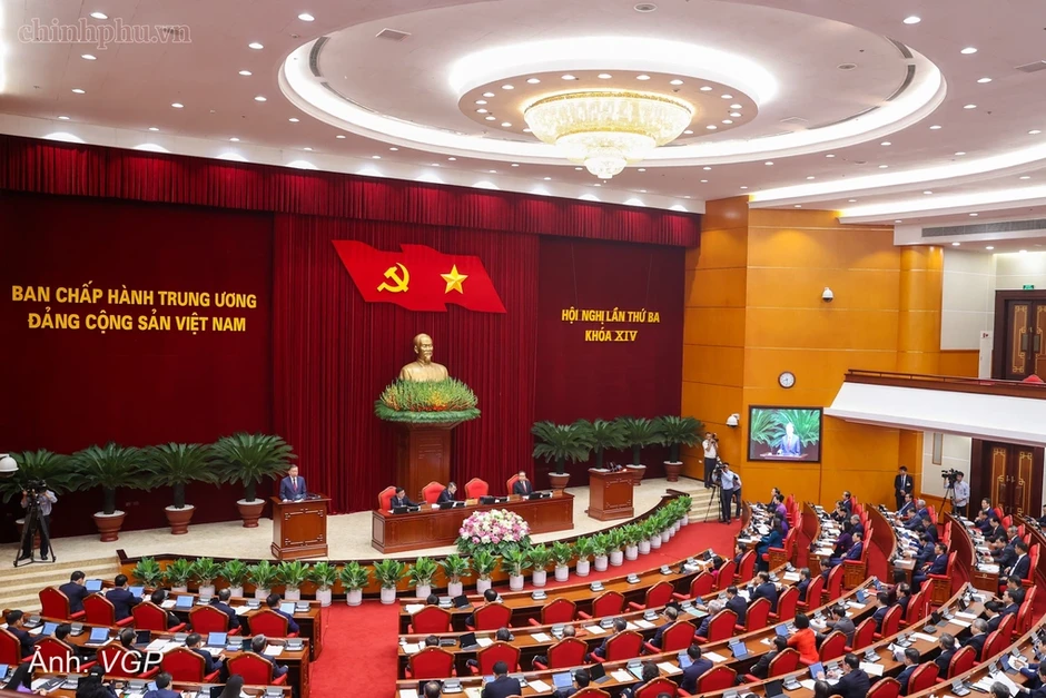 'Mỗi quyết sách phải tạo năng lực phát triển mới' 'Mỗi quyết sách phải tạo năng lực phát triển mới'