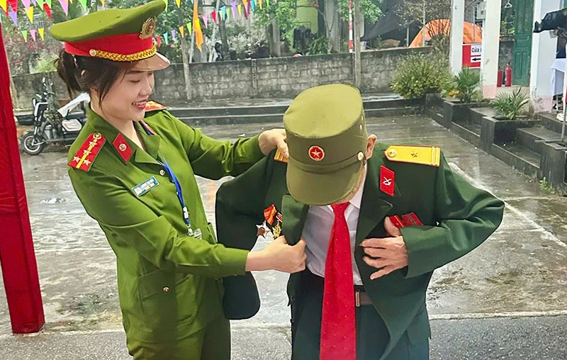 Một lá phiếu – trọn vẹn niềm tin Một lá phiếu – trọn vẹn niềm tin