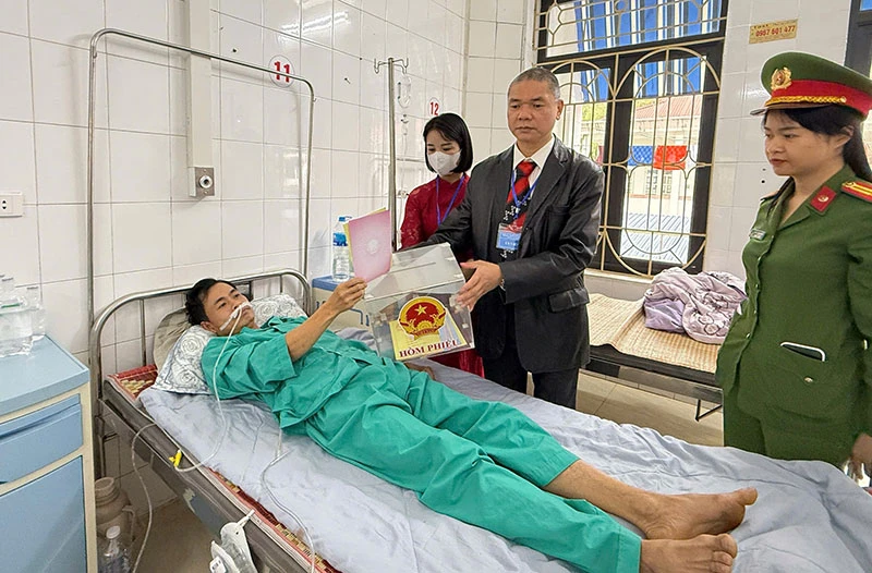Một lá phiếu – trọn vẹn niềm tin Một lá phiếu – trọn vẹn niềm tin
