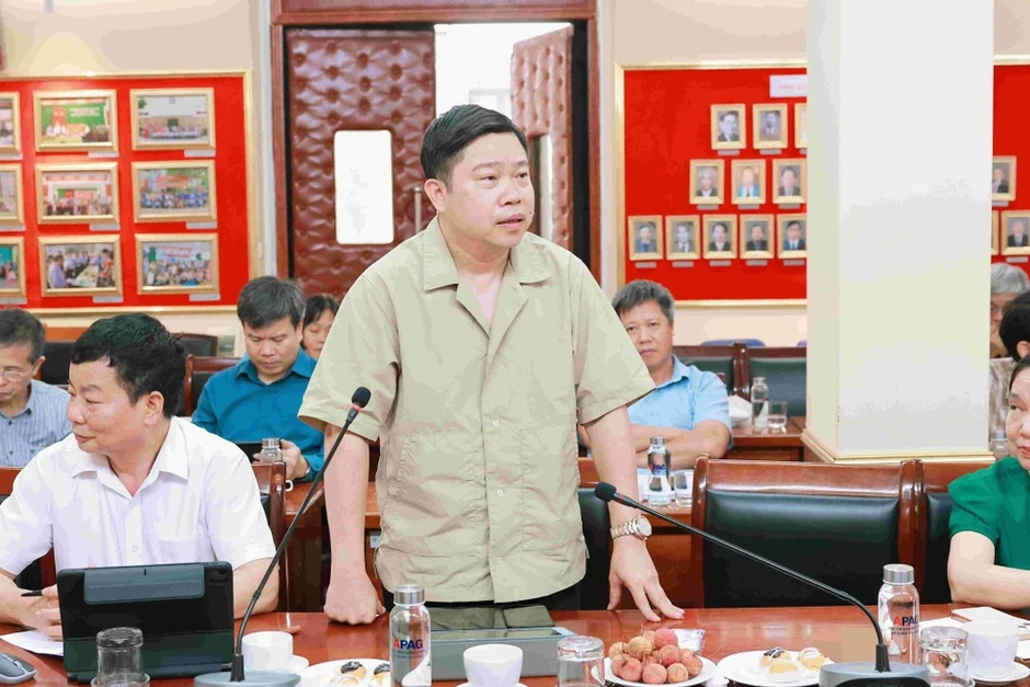 Một năm vận hành chính quyền địa phương 2 cấp: Đặt cán bộ cấp cơ sở đúng vị trí, giao quyền gắn với KPI Một năm vận hành chính quyền địa phương 2 cấp: Đặt cán bộ cấp cơ sở đúng vị trí, giao quyền gắn với KPI