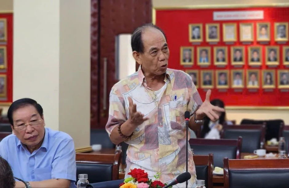 Một năm vận hành chính quyền địa phương 2 cấp: Đặt cán bộ cấp cơ sở đúng vị trí, giao quyền gắn với KPI Một năm vận hành chính quyền địa phương 2 cấp: Đặt cán bộ cấp cơ sở đúng vị trí, giao quyền gắn với KPI