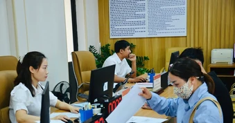 Một năm vận hành chính quyền địa phương 2 cấp: Rút ngắn thủ tục hành chính, chính quyền gần dân hơn