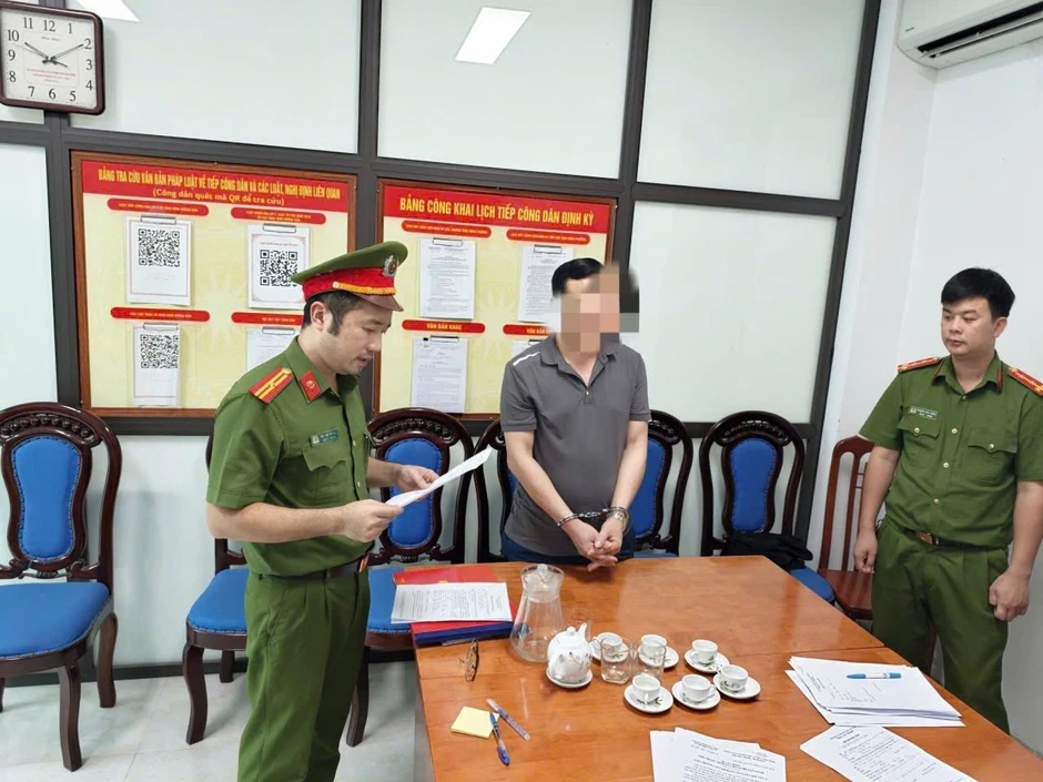 Một nguyên cán bộ Ủy ban kiểm tra Tỉnh ủy bị bắt Một nguyên cán bộ Ủy ban kiểm tra Tỉnh ủy bị bắt
