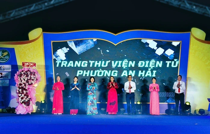 Một phường ở Đà Nẵng ra mắt thư viện điện tử miễn phí cho người dân Một phường ở Đà Nẵng ra mắt thư viện điện tử miễn phí cho người dân